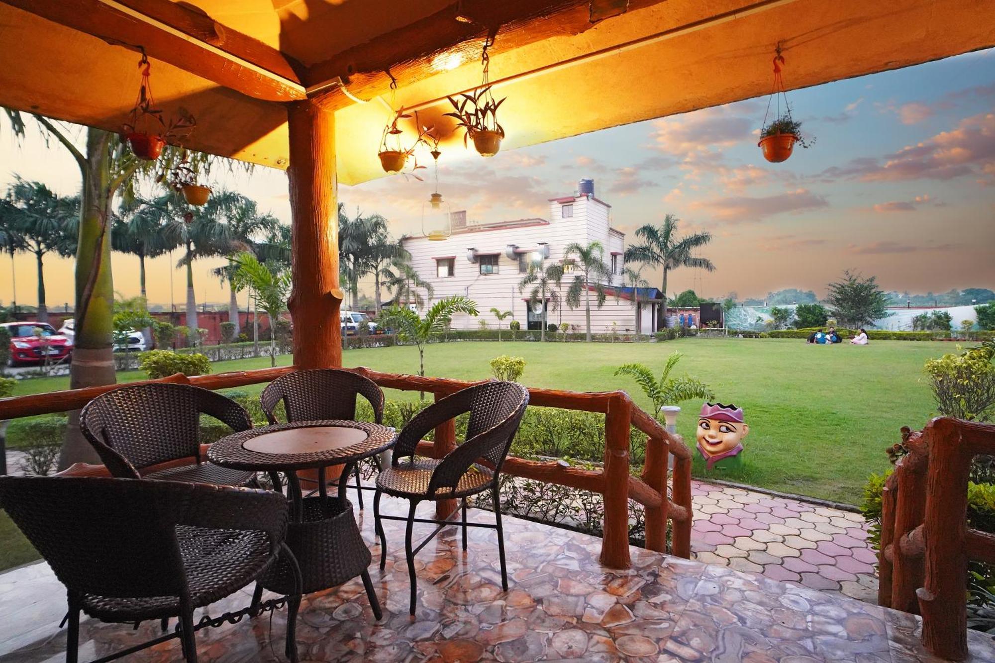 Gharana Resort !! Best Family Resort Near Kolkata With Swimming Pool !! Singur Exterior foto