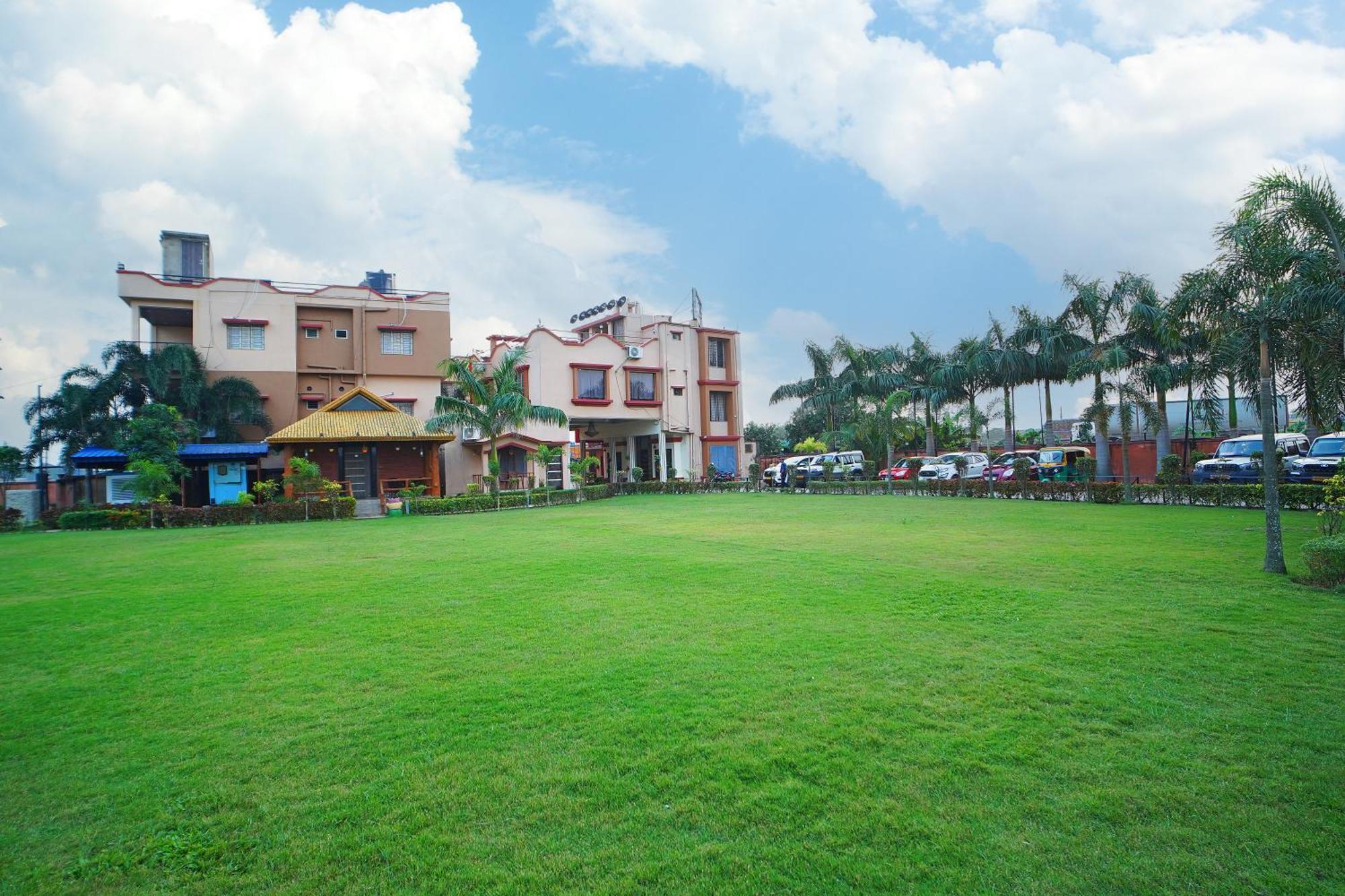 Gharana Resort !! Best Family Resort Near Kolkata With Swimming Pool !! Singur Exterior foto