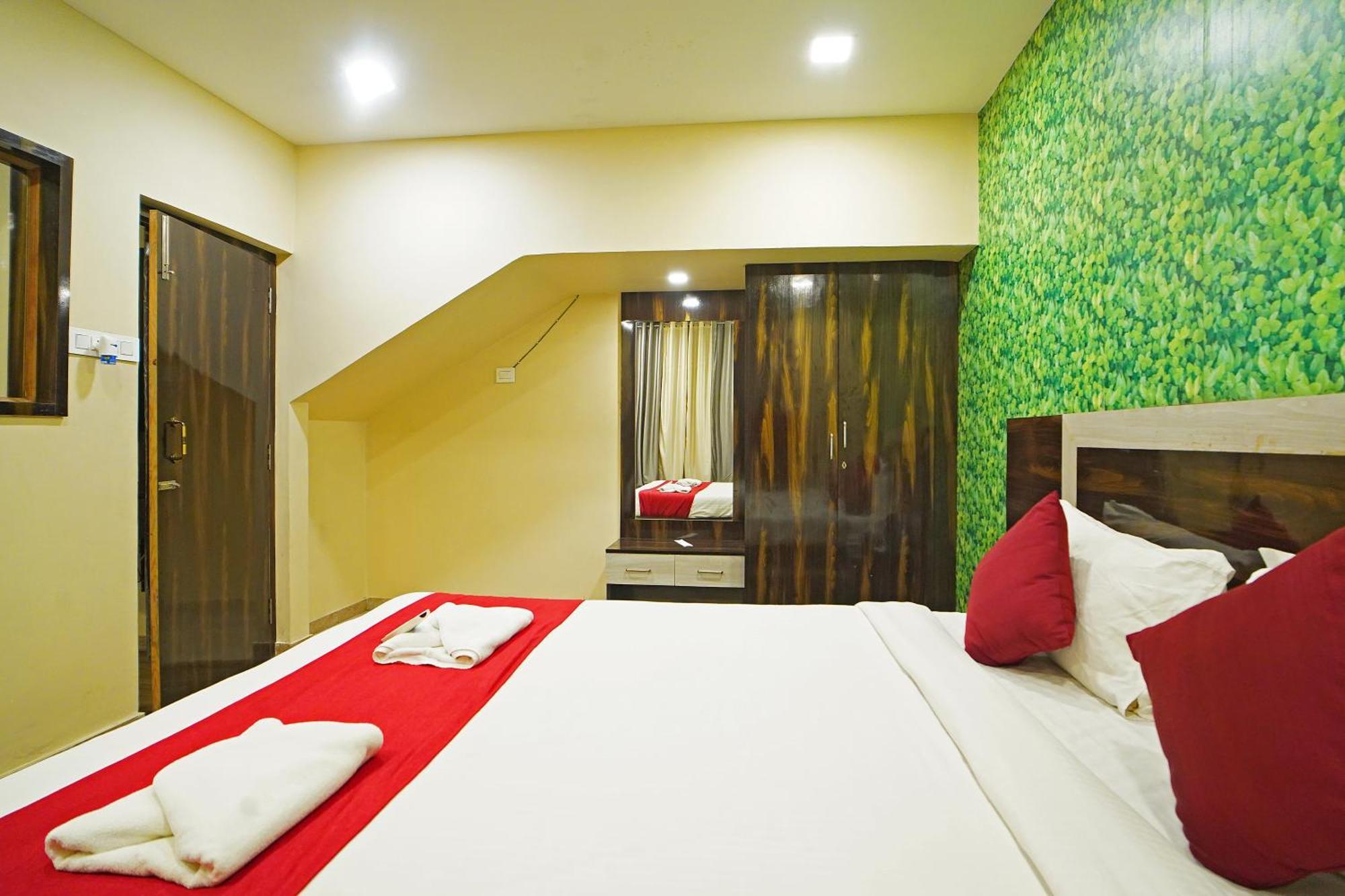 Gharana Resort !! Best Family Resort Near Kolkata With Swimming Pool !! Singur Exterior foto