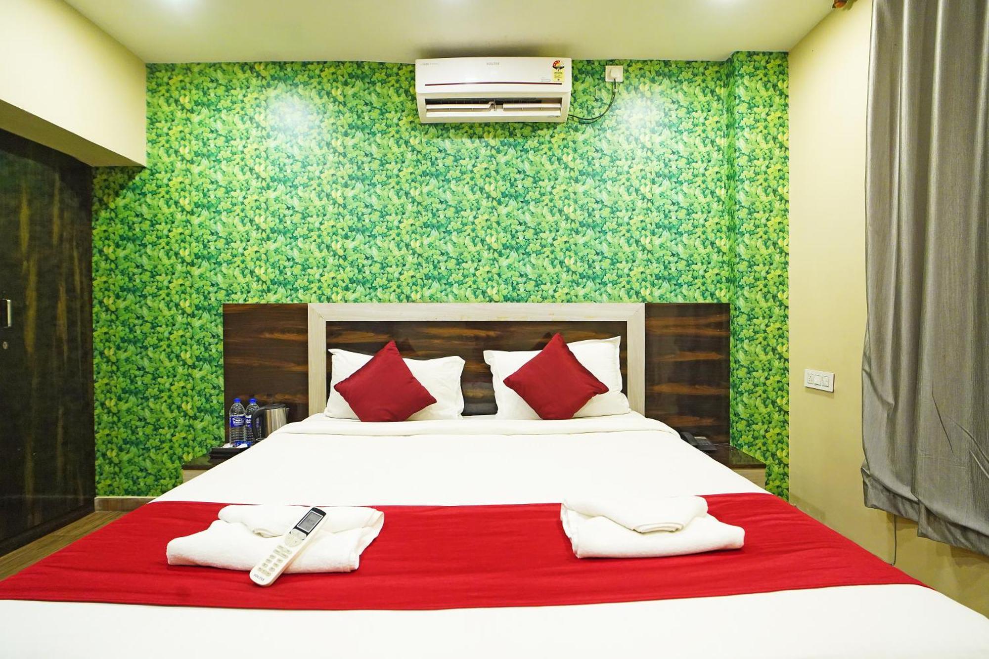 Gharana Resort !! Best Family Resort Near Kolkata With Swimming Pool !! Singur Exterior foto